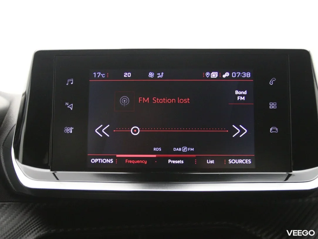 Peugeot 2008 1.5 96kW