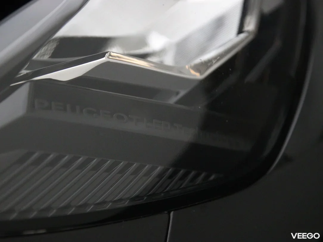 Peugeot 2008 1.5 96kW