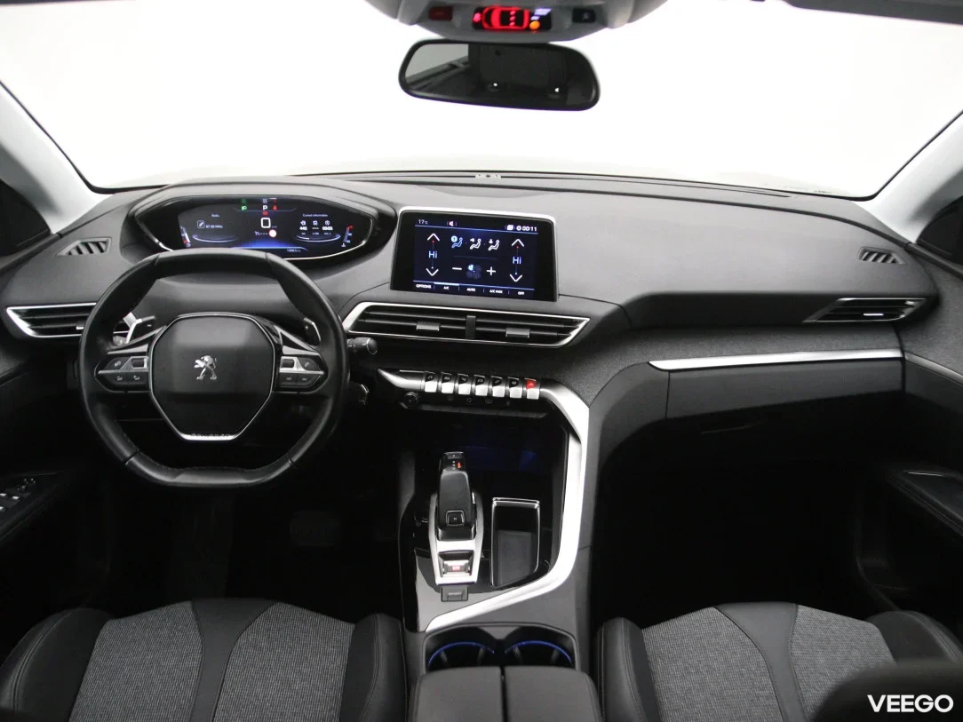 Peugeot 5008 1.5 96kW