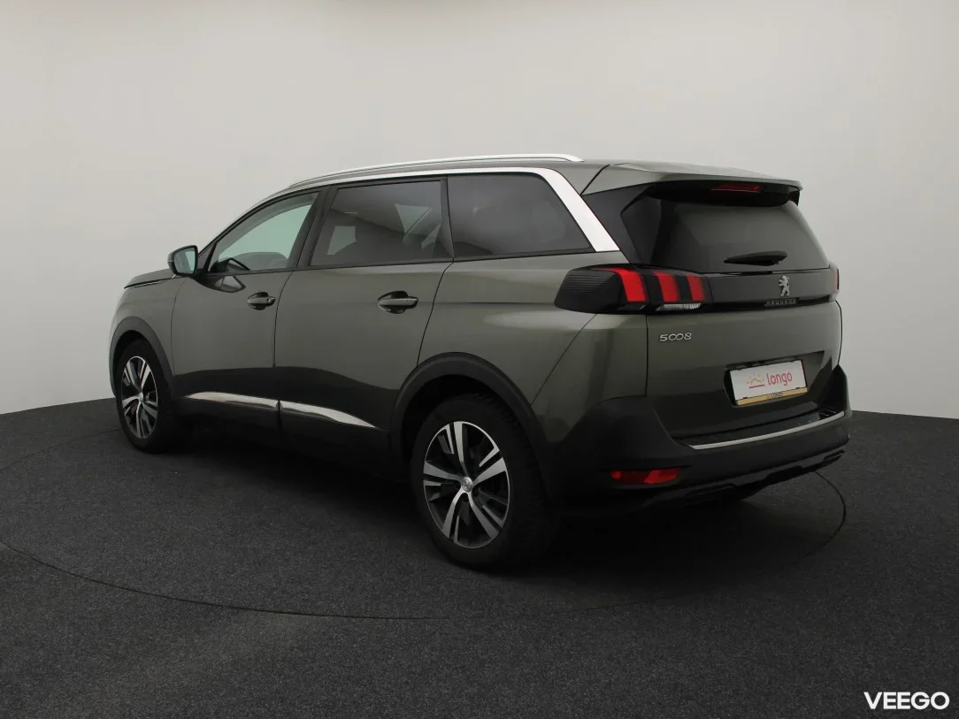 Peugeot 5008 1.5 96kW