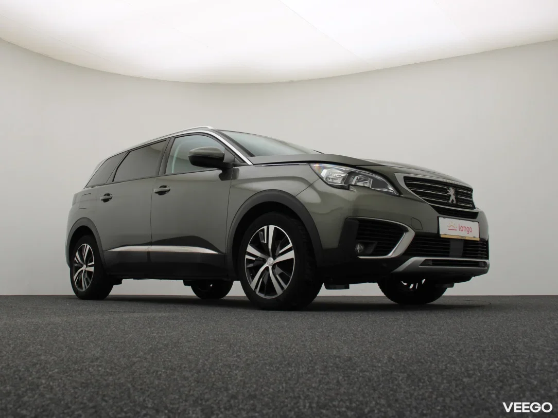 Peugeot 5008 1.5 96kW