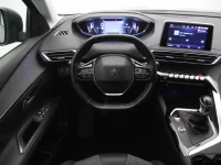 Peugeot 3008 1.5 96kW thumbnail