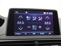 Peugeot 3008 1.5 96kW thumbnail