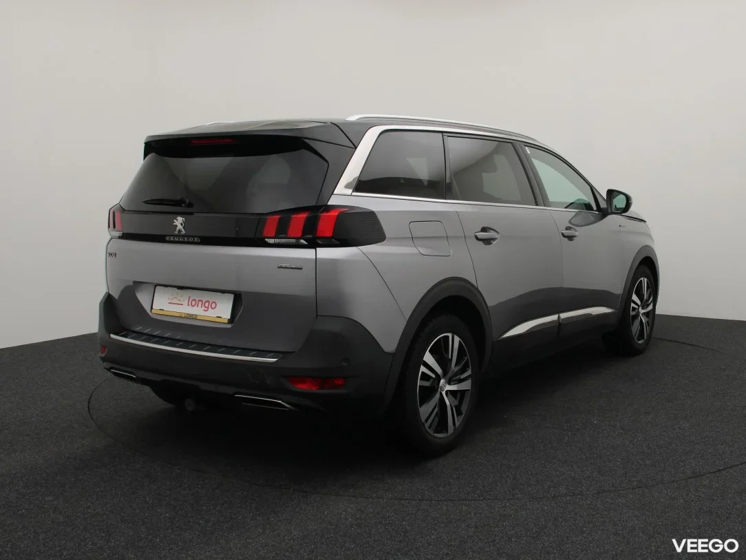 Peugeot 5008 1.2 96kW