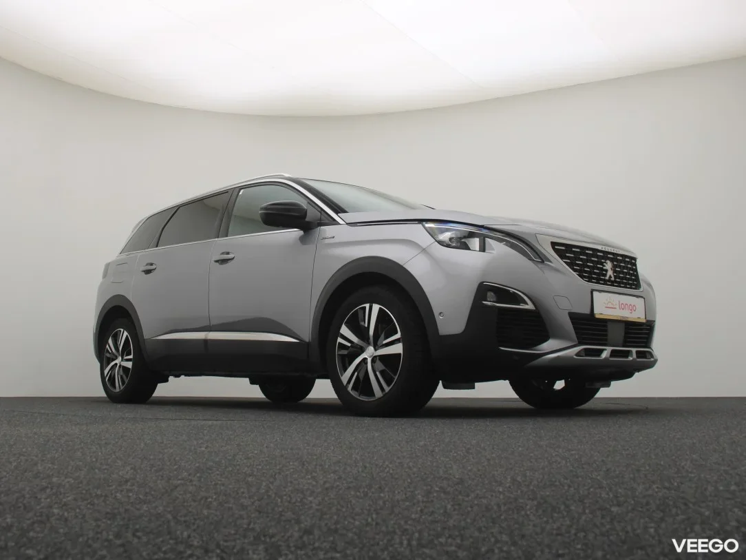 Peugeot 5008 1.2 96kW