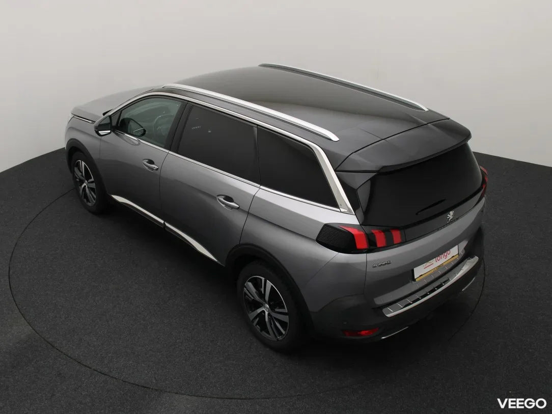 Peugeot 5008 1.2 96kW