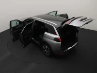Peugeot 5008 1.2 96kW thumbnail