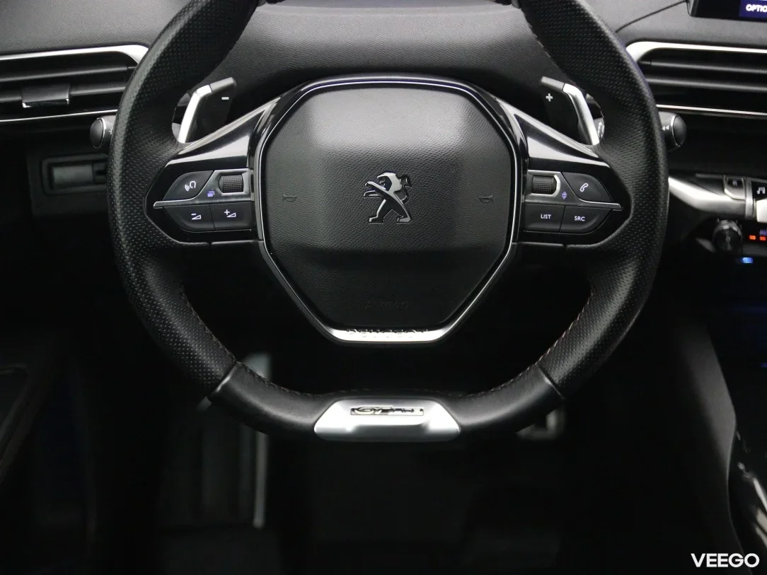 Peugeot 5008 1.2 96kW