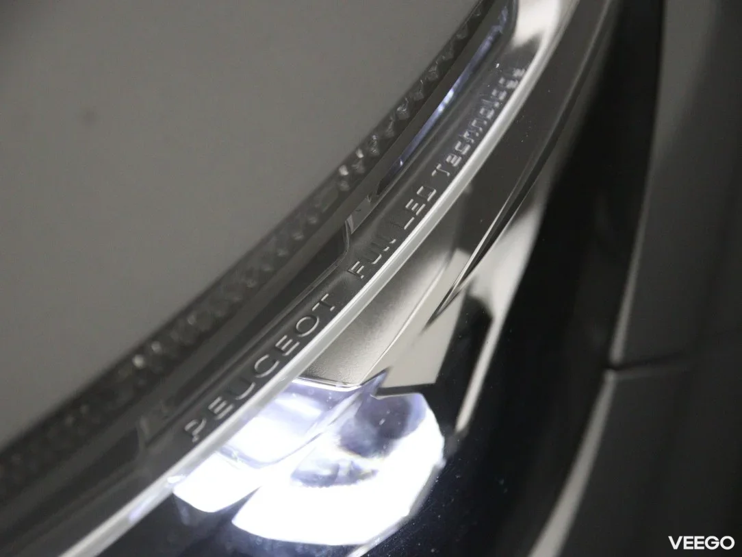 Peugeot 5008 1.2 96kW