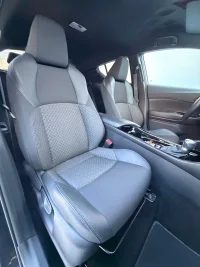 Toyota C-HR 72kW thumbnail