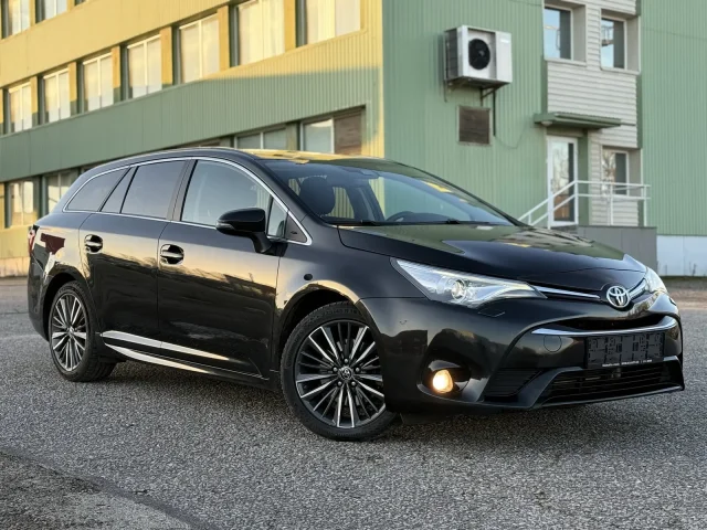 Image of Toyota Avensis Touring Sports Facelift 2 105kW