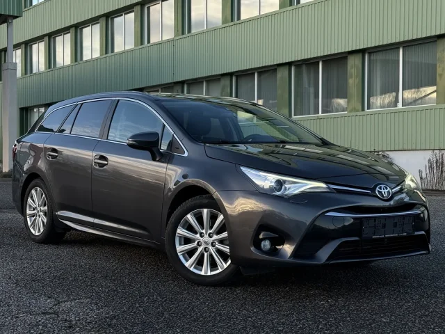 Image of Toyota Avensis Touring Sports Facelift 2 105kW