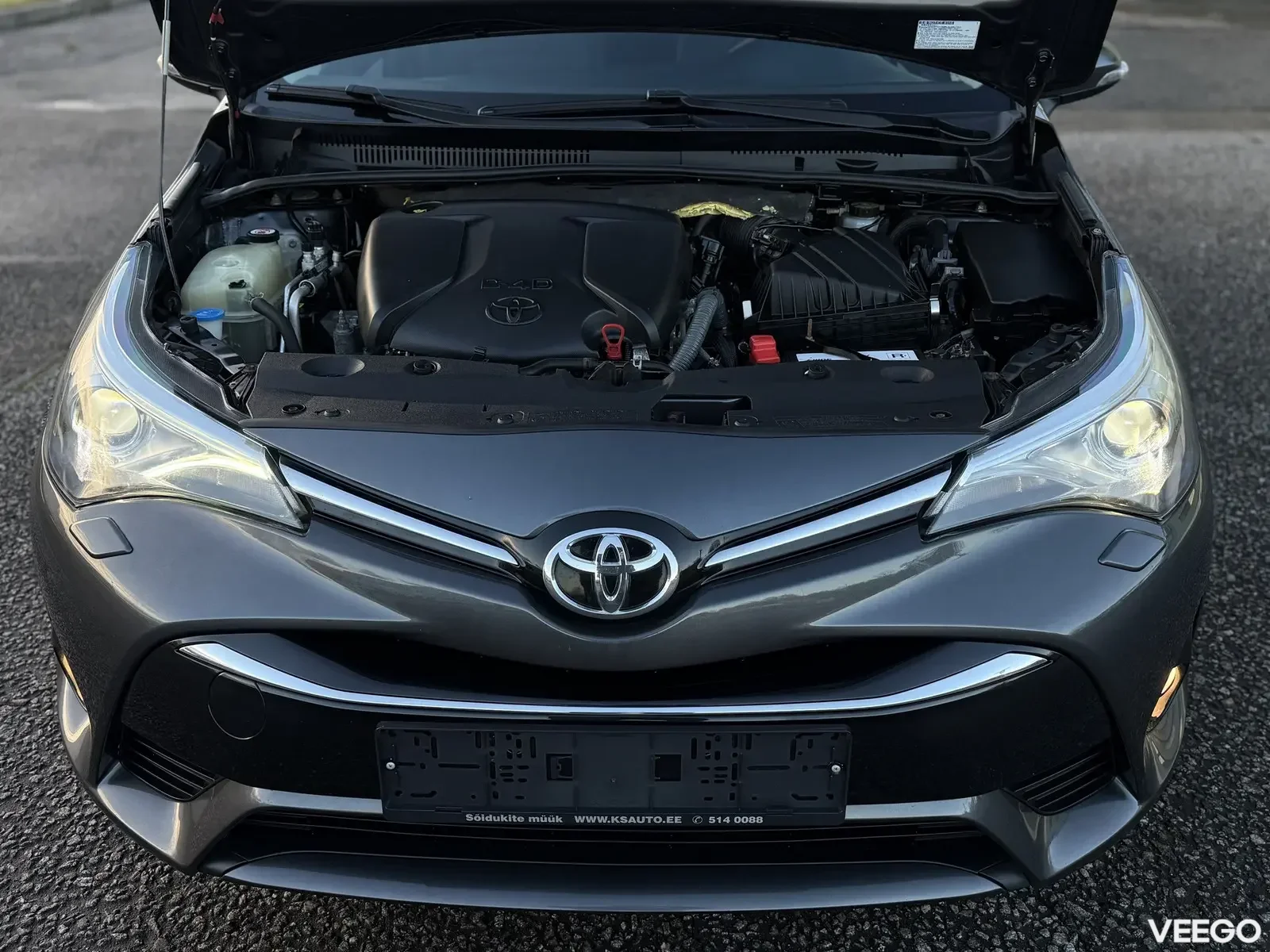 Toyota Avensis Touring Sports Facelift 2 105kW