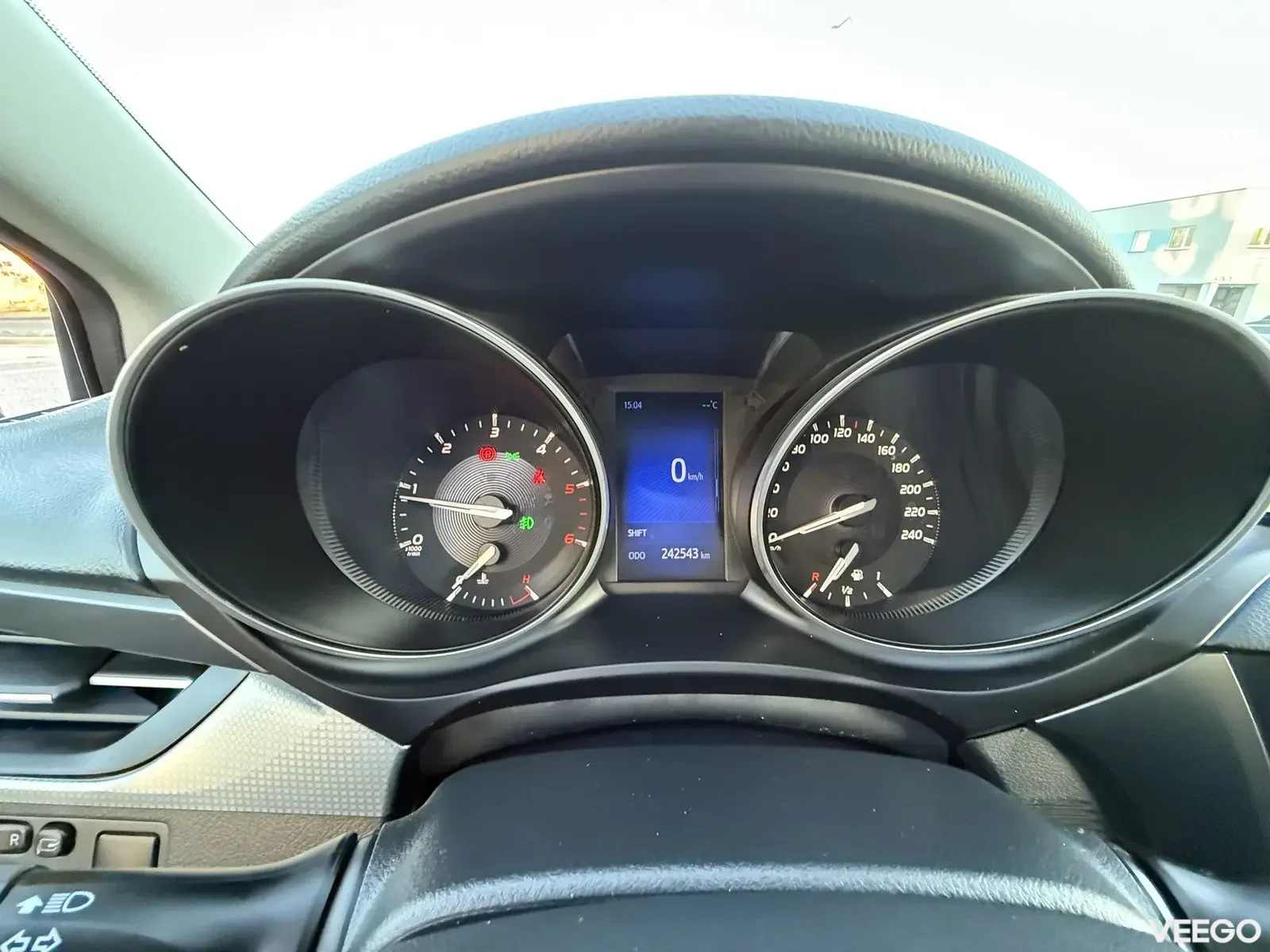 Toyota Avensis Touring Sports Facelift 2 105kW