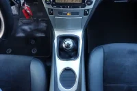 Toyota Avensis Touring Executive Facelift EU5 2 91kW thumbnail