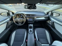 Toyota Avensis Touring Sports Facelift 2 105kW thumbnail