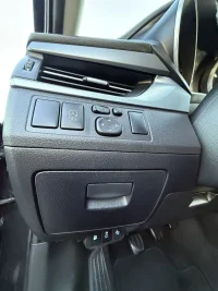 Toyota Avensis Touring Sports Facelift 2 105kW thumbnail