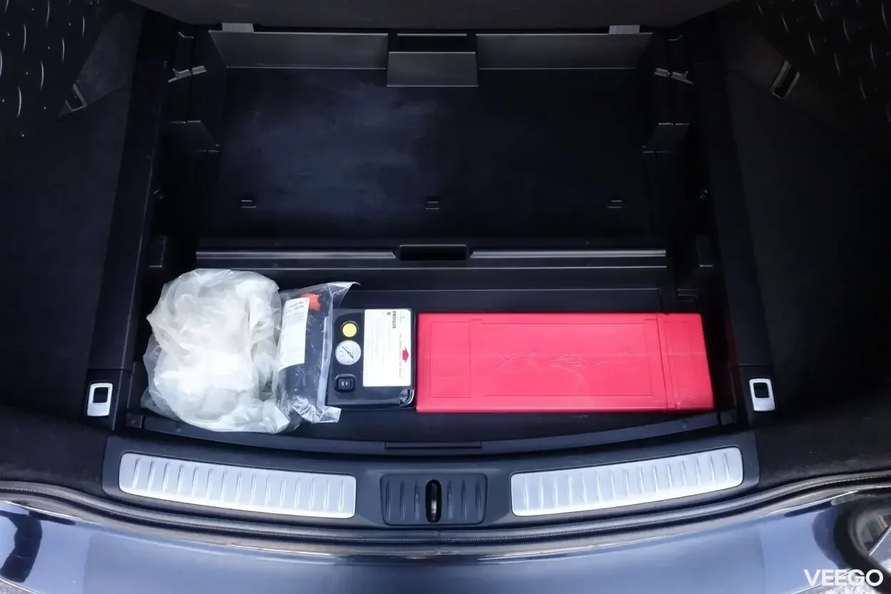 Toyota Avensis Touring Executive Facelift EU5 2 91kW