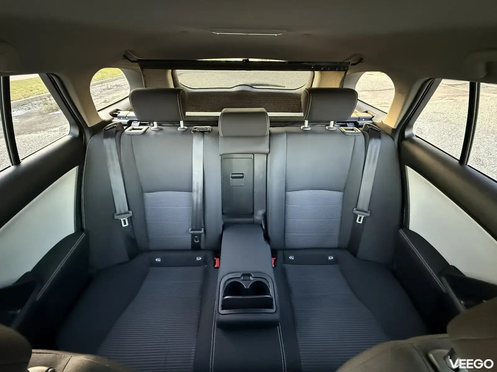 Toyota Avensis Touring Sports Facelift 2 105kW