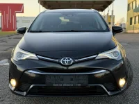 Toyota Avensis Touring Sports Facelift 2 105kW thumbnail