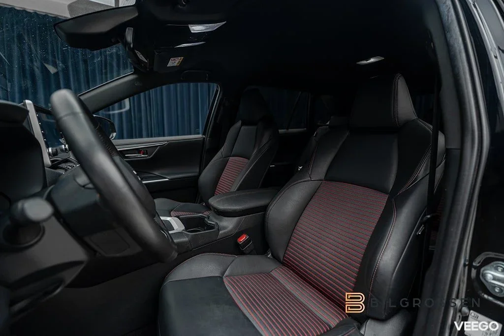 Toyota RAV4 Plug-in Hybrid E-CVT X EDITION Kamera MOMS 225kW