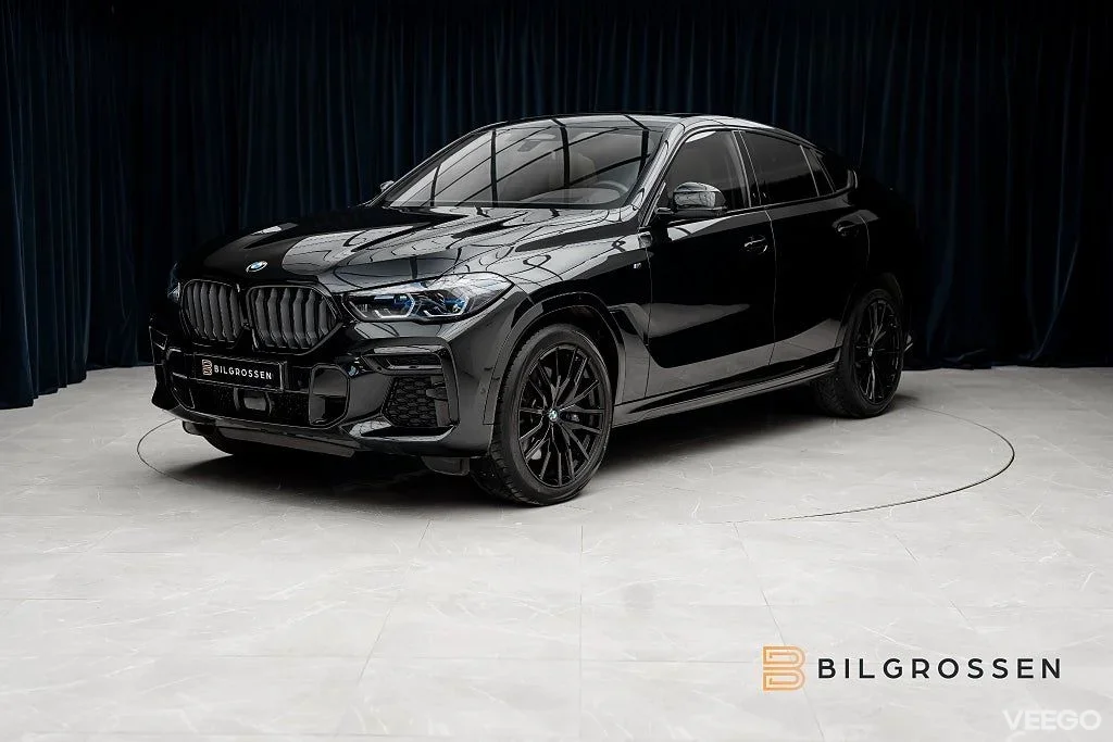 BMW X6 M50i 530hk Ultimate Edt Panorama H/K 360 Hud DAP MOMS 390kW