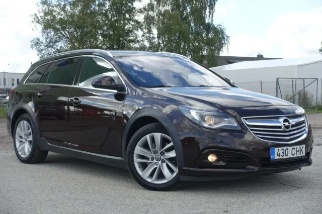 Image of Opel Insignia Country Tourer 4x4 Individual EU5 2 120kW