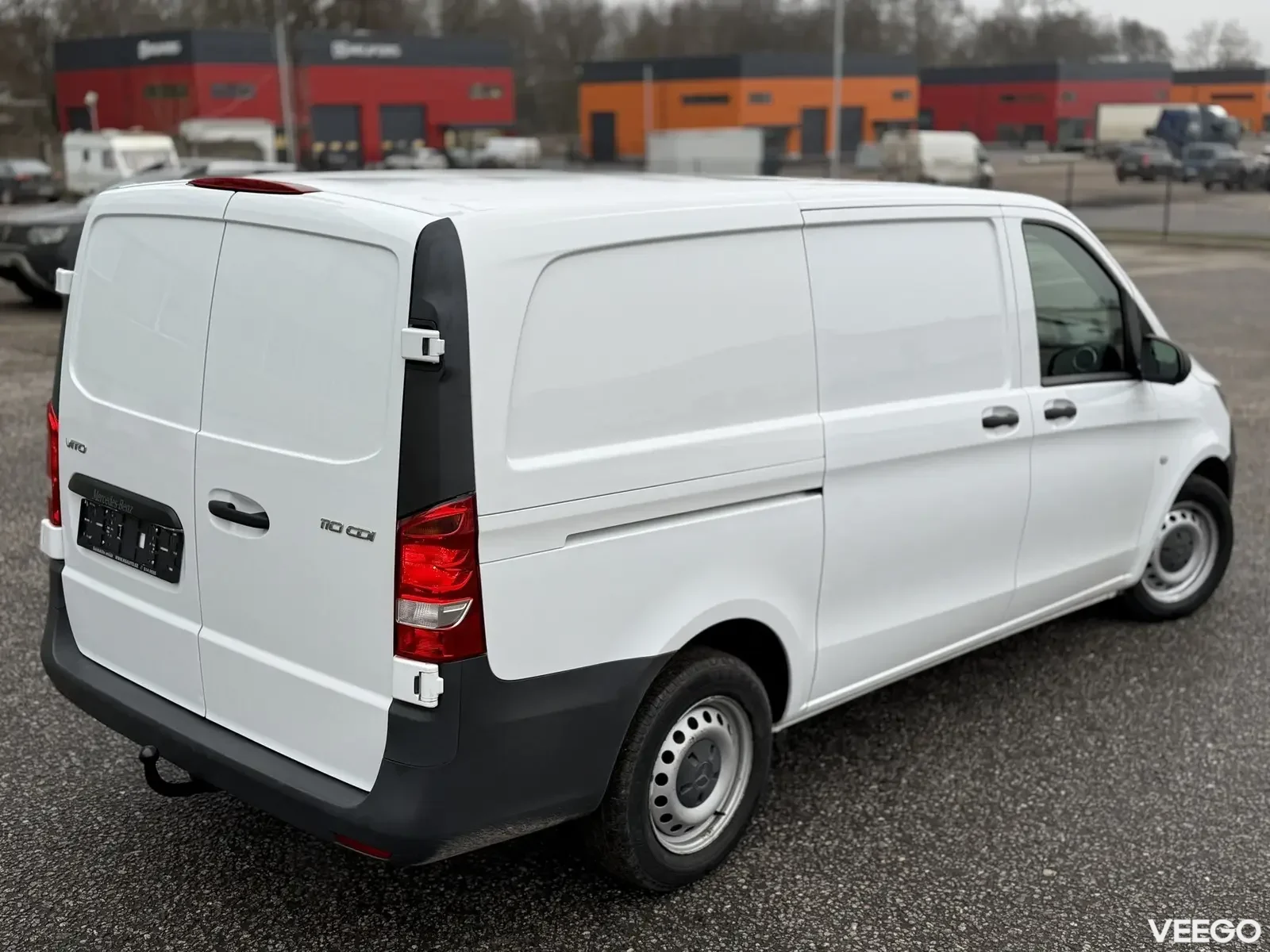 Mercedes-Benz Vito 110 Long L2H1 1.8 75kW