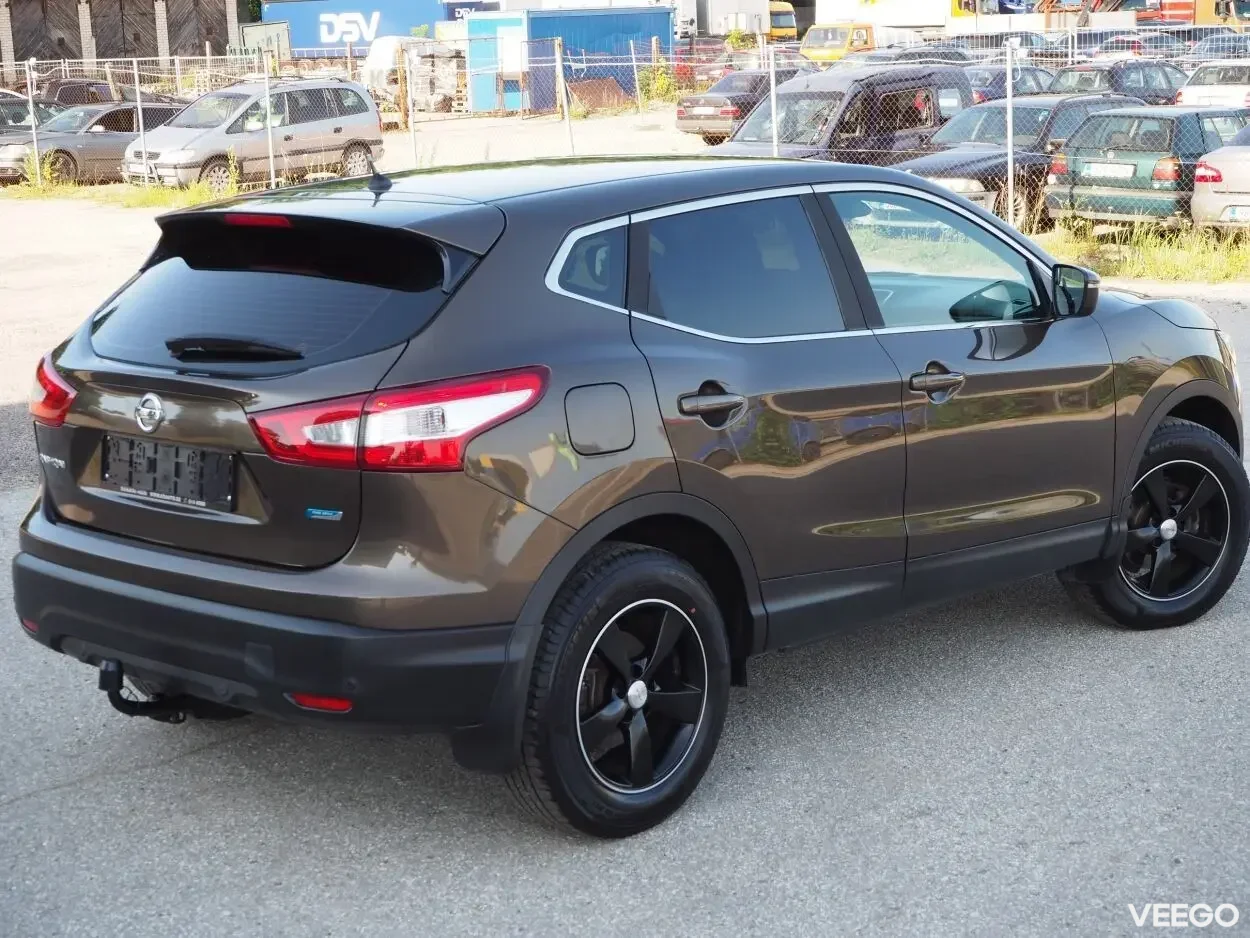 Nissan Qashqai Tekna EU5 1.5 81kW