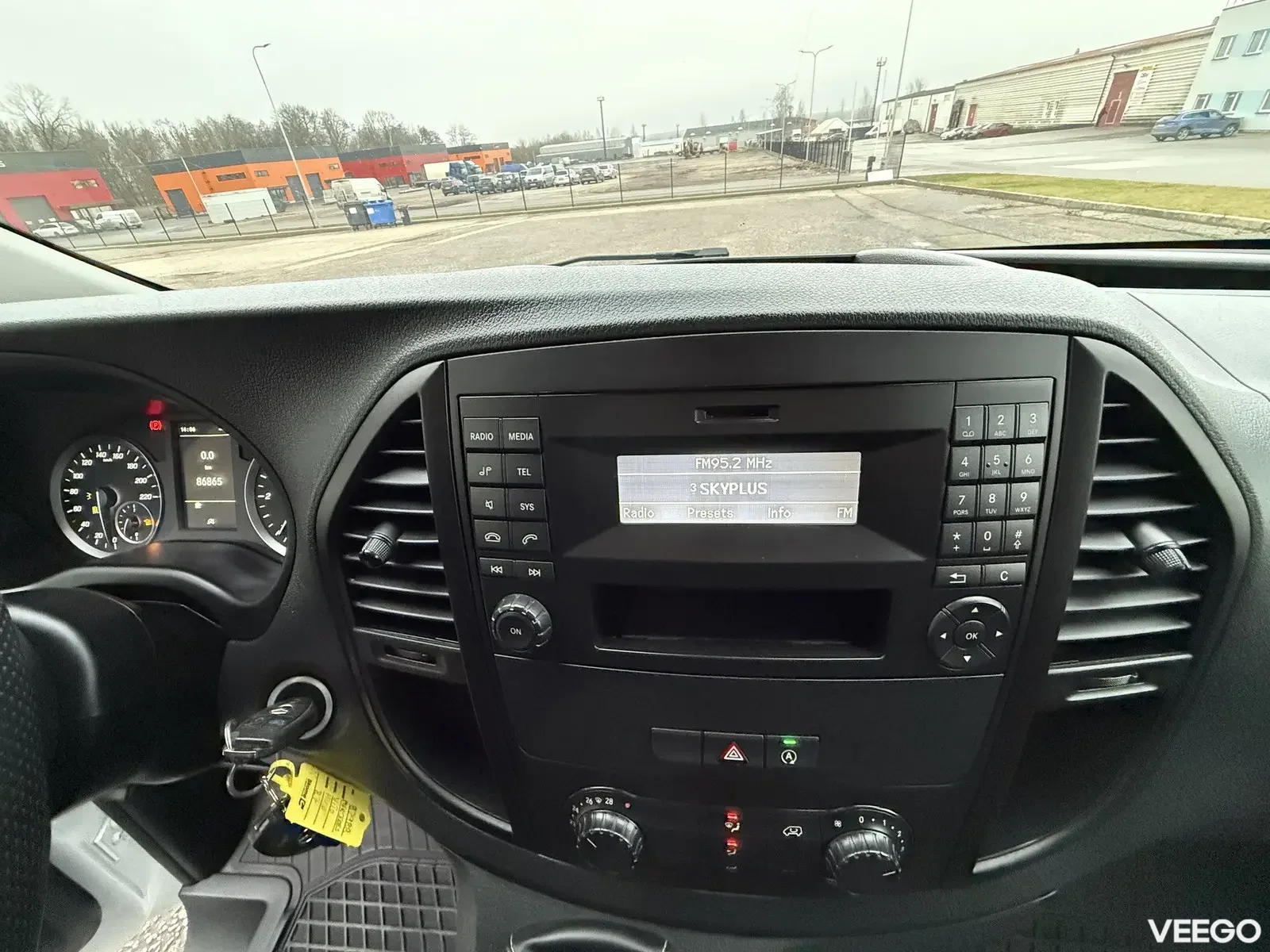 Mercedes-Benz Vito 110 Long L2H1 1.8 75kW