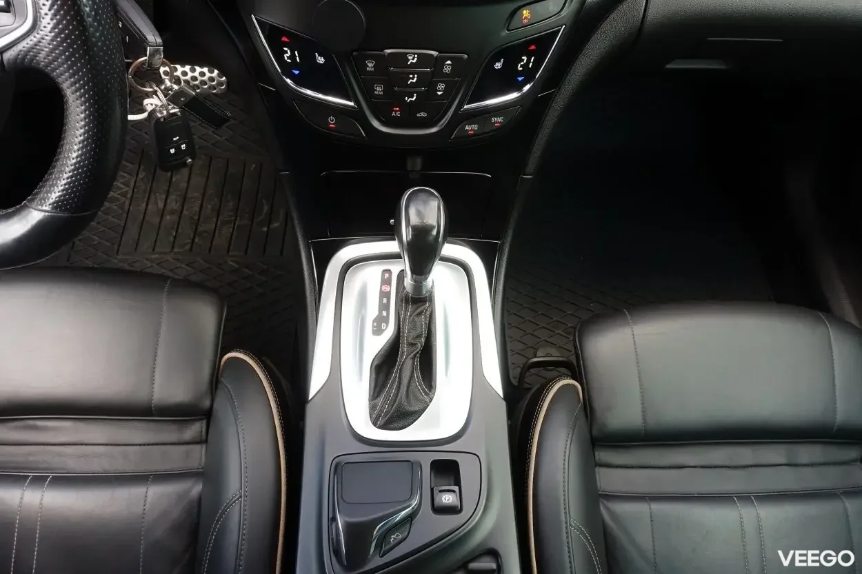 Opel Insignia Country Tourer 4x4 Individual EU5 2 120kW