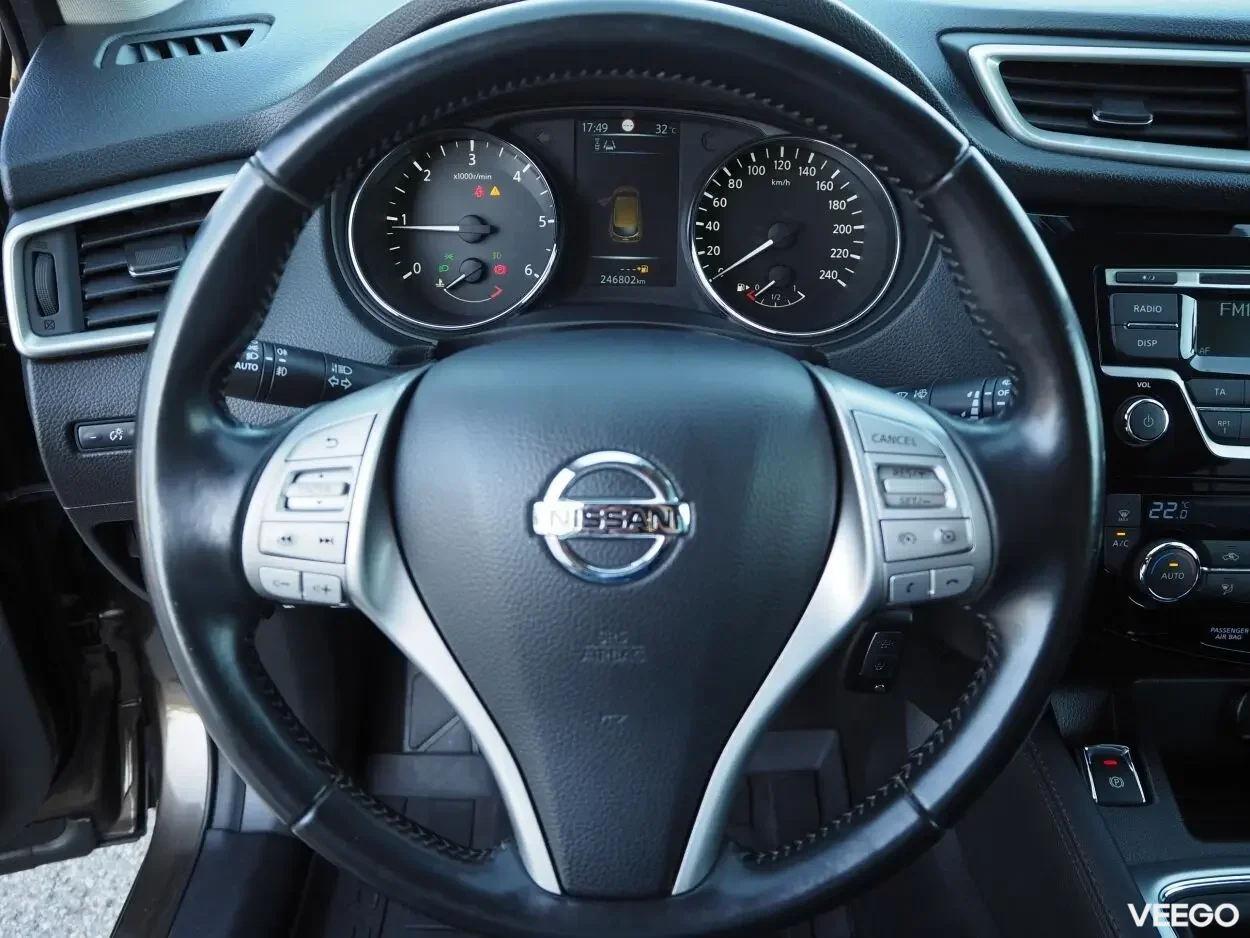 Nissan Qashqai Tekna EU5 1.5 81kW