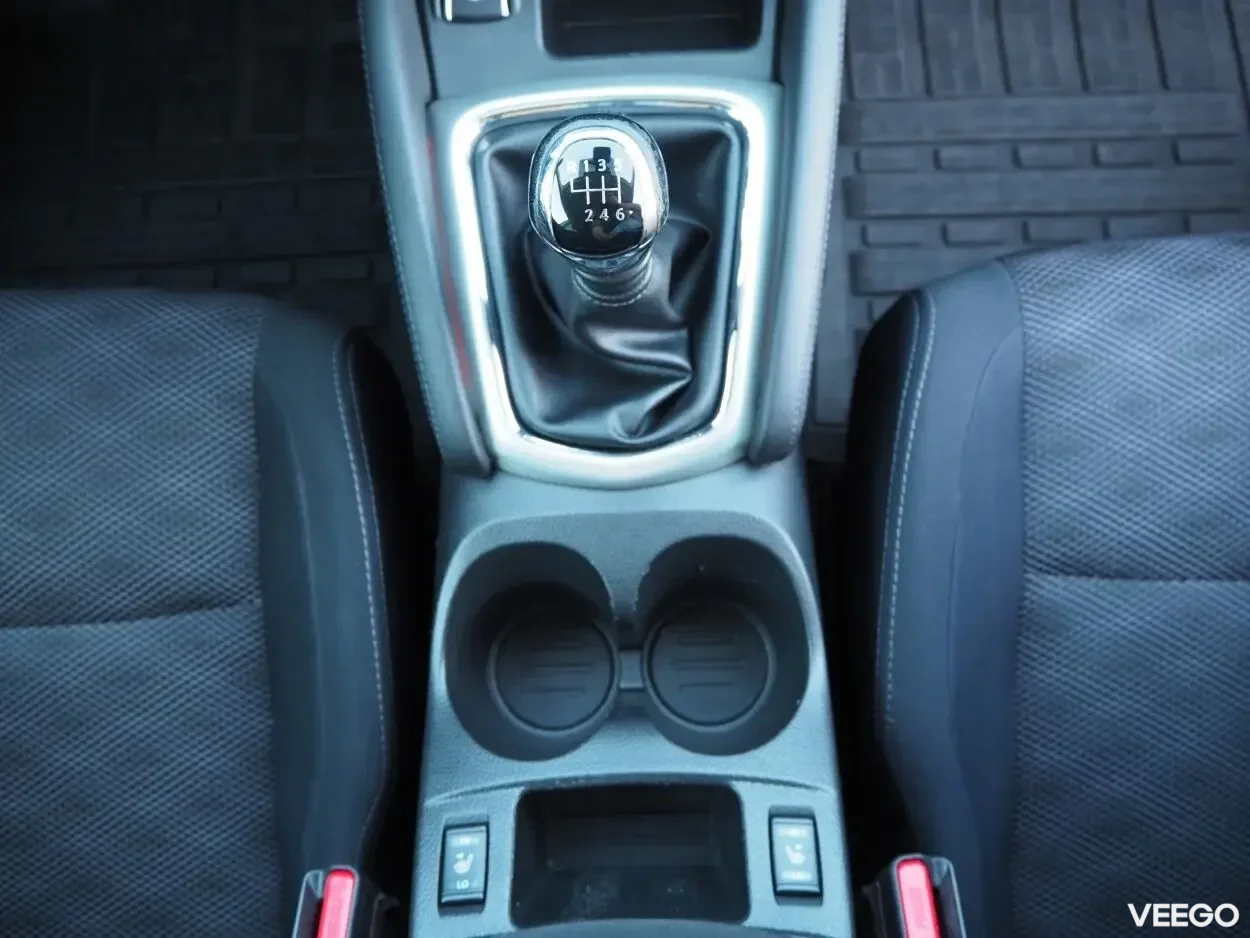 Nissan Qashqai Tekna EU5 1.5 81kW