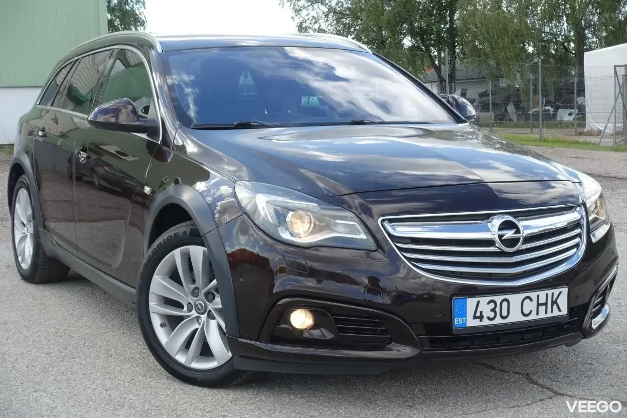 Opel Insignia Country Tourer 4x4 Individual EU5 2 120kW