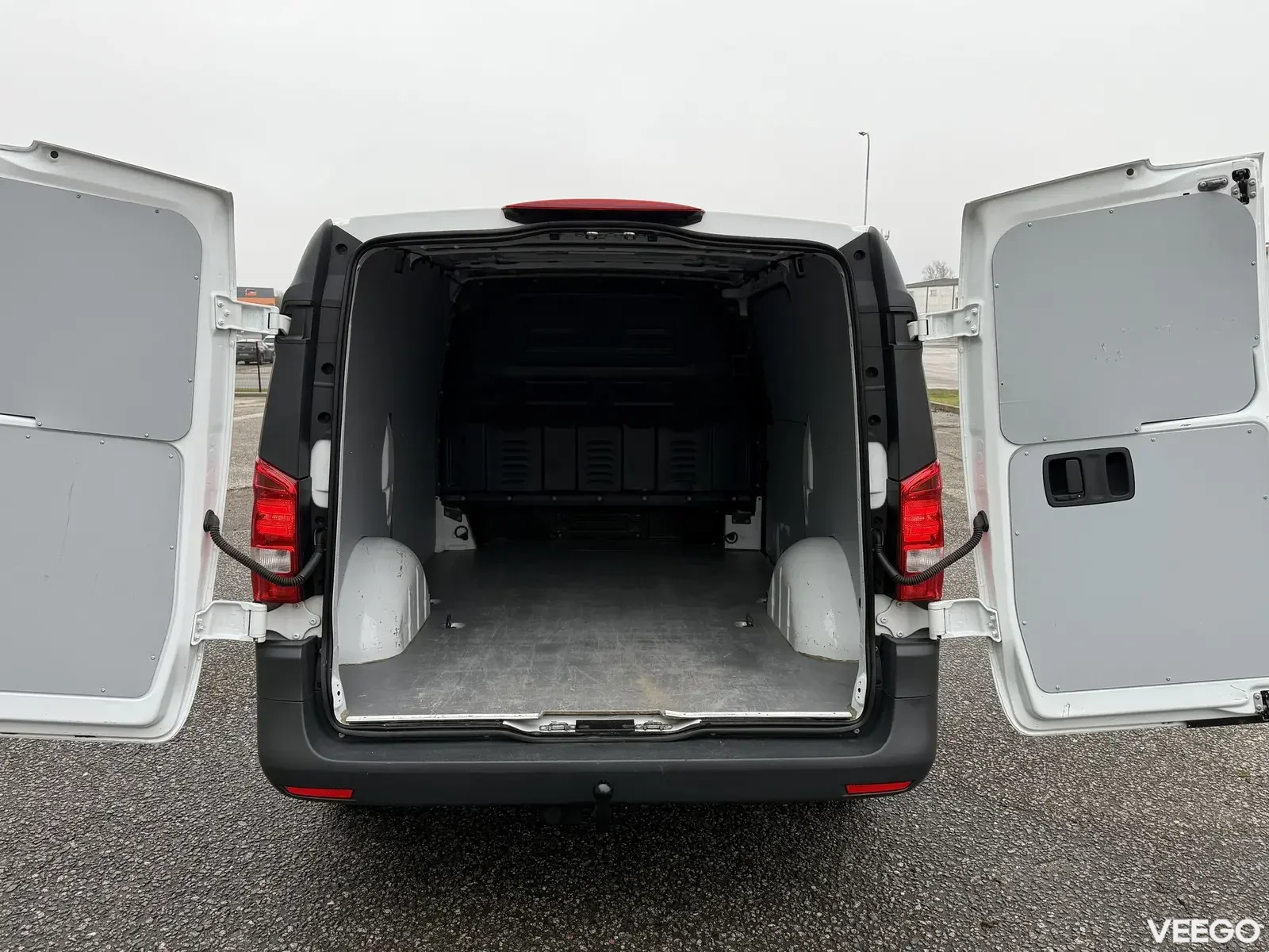 Mercedes-Benz Vito 110 Long L2H1 1.8 75kW