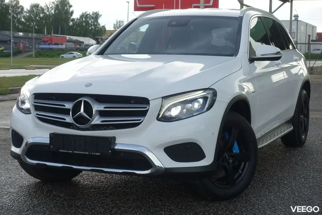 Mercedes-Benz GLC350 e 4-Matic AMG Sportpakett EU6