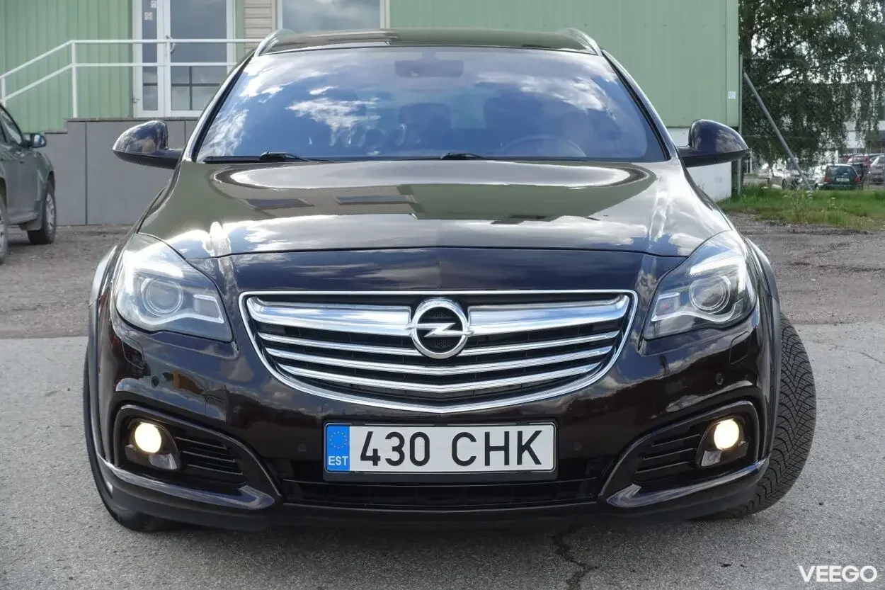 Opel Insignia Country Tourer 4x4 Individual EU5 2 120kW