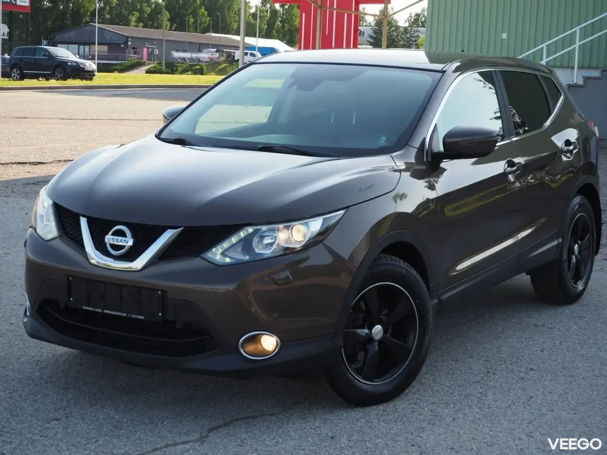 Nissan Qashqai Tekna EU5 1.5 81kW
