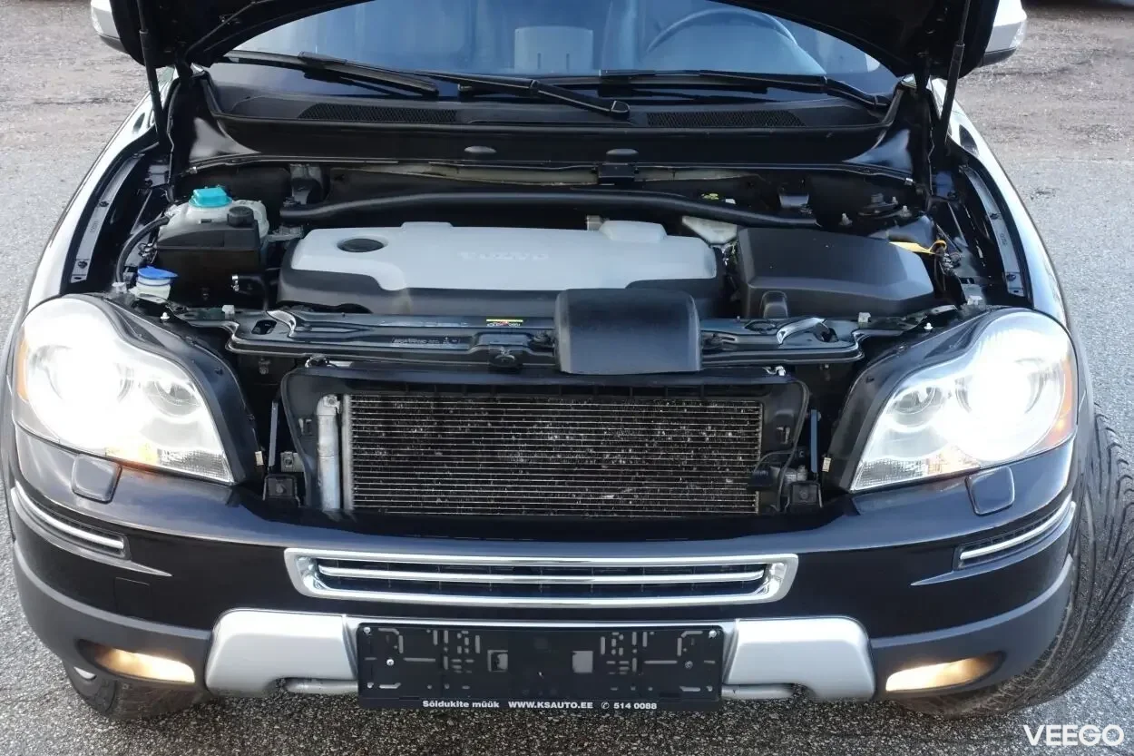 Volvo XC90 Momentum AWD Facelift EU5 2.4 147kW