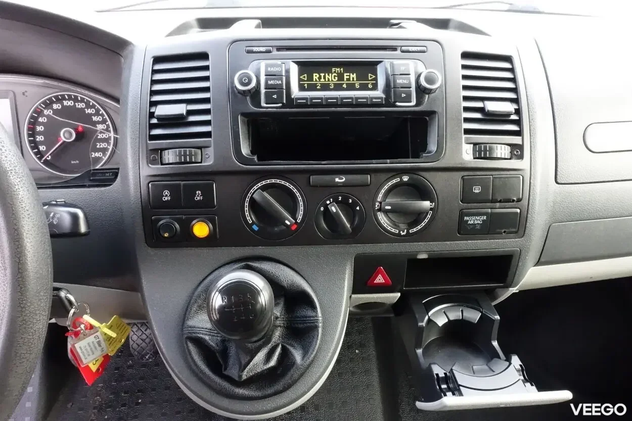 Volkswagen Transporter T5 DOKA 5K EU5 2 103kW