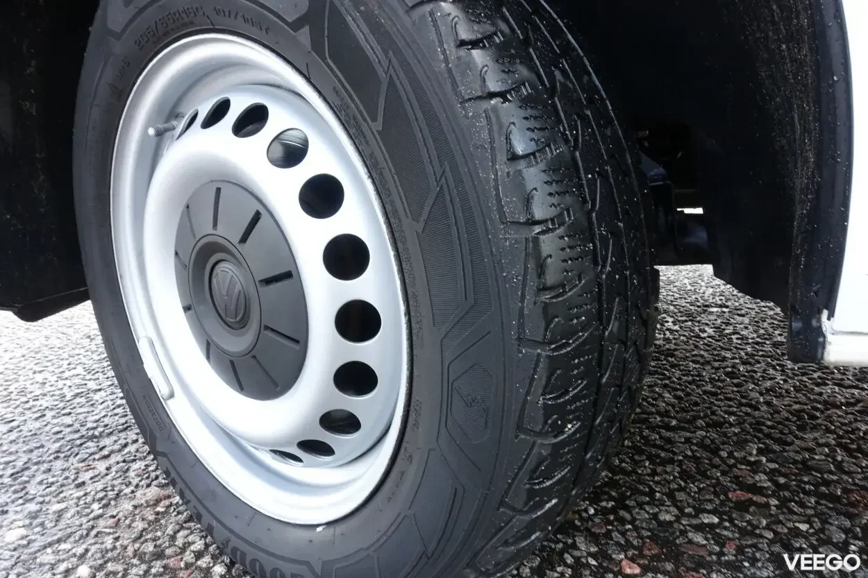 Volkswagen Transporter Long L2H1 Facelift EU5 2 103kW