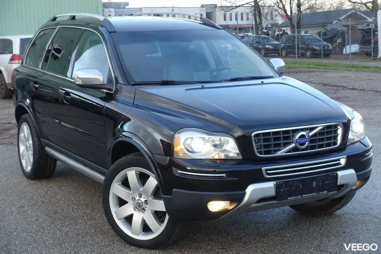 Volvo XC90 Momentum AWD Facelift EU5 2.4 147kW