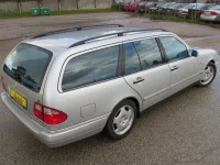 Mercedes-Benz E200 Avantgarde Kompressor thumbnail