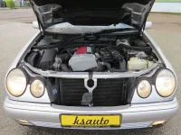Mercedes-Benz E200 Avantgarde Kompressor thumbnail