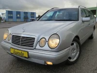 Mercedes-Benz E200 Avantgarde Kompressor thumbnail