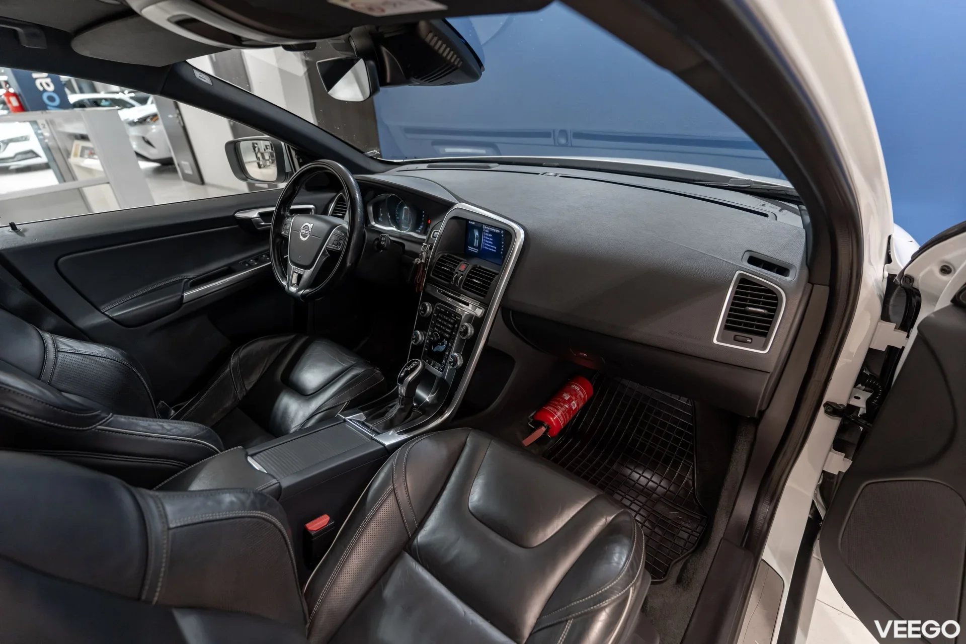 Volvo XC60 R-Design D4 AWD 120kW