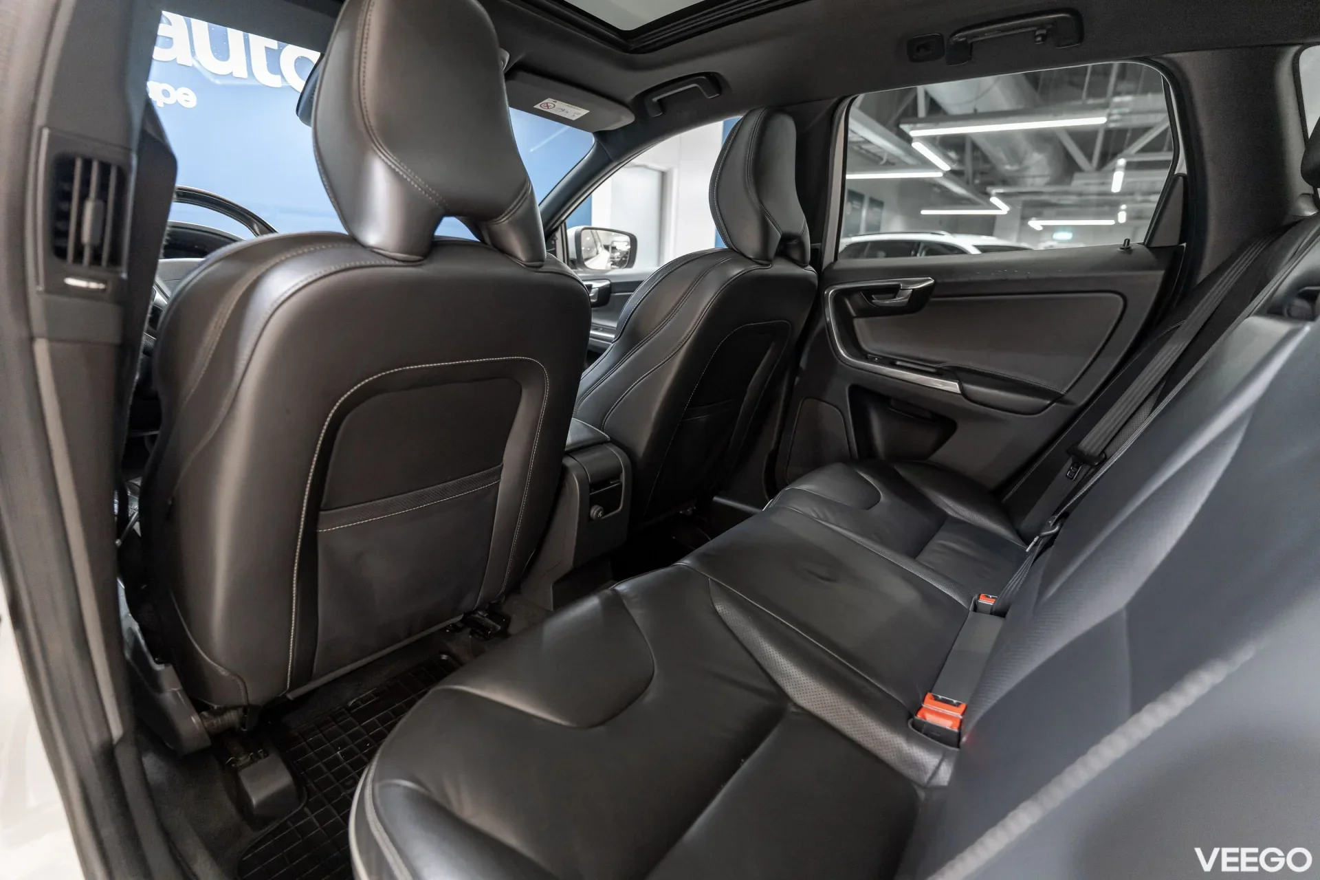 Volvo XC60 R-Design D4 AWD 120kW