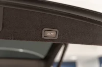 Volvo XC60 R-Design D4 AWD 120kW thumbnail