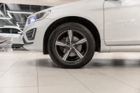 Volvo XC60 R-Design D4 AWD 120kW thumbnail