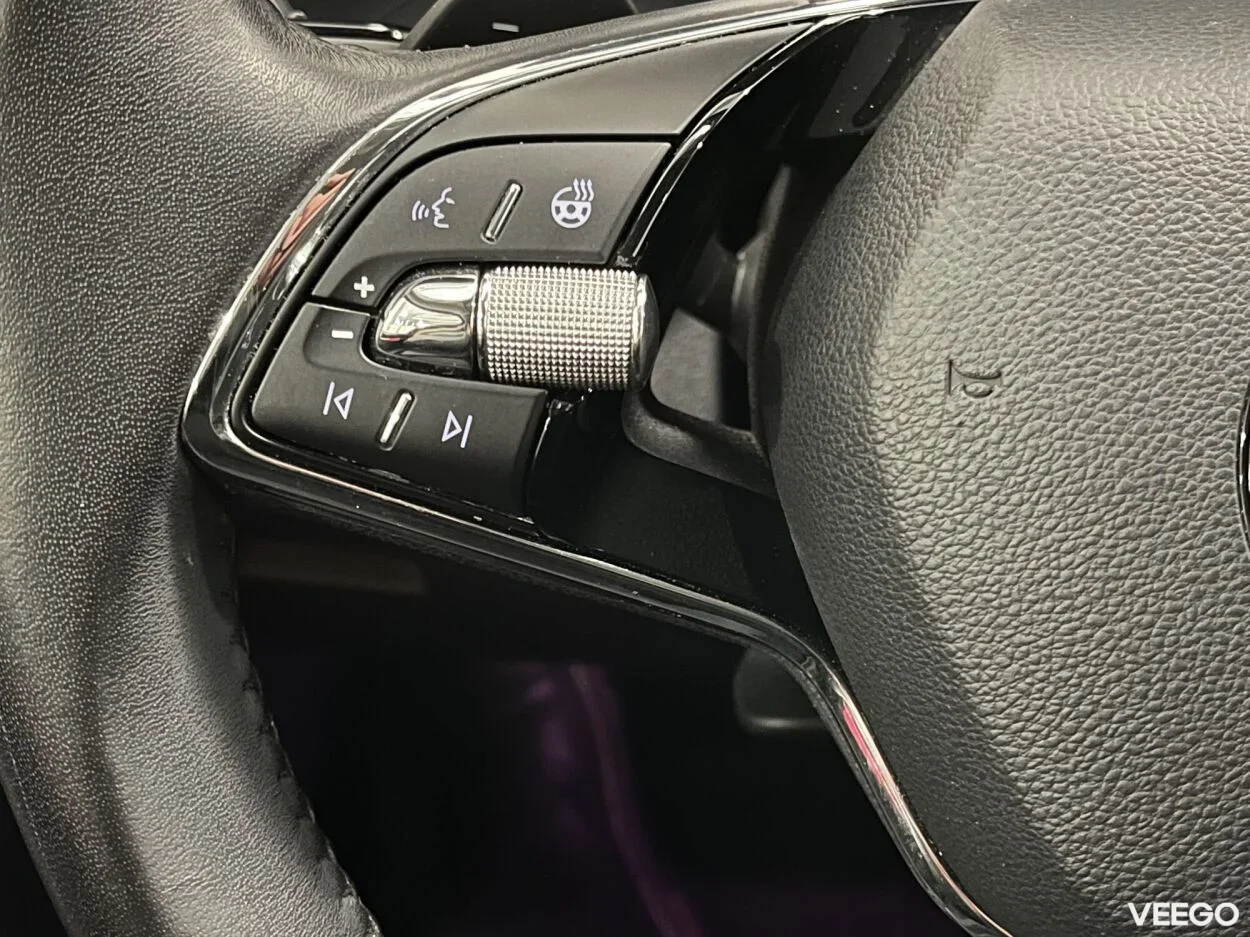 Skoda Octavia HB Elegance 1.5 96kW